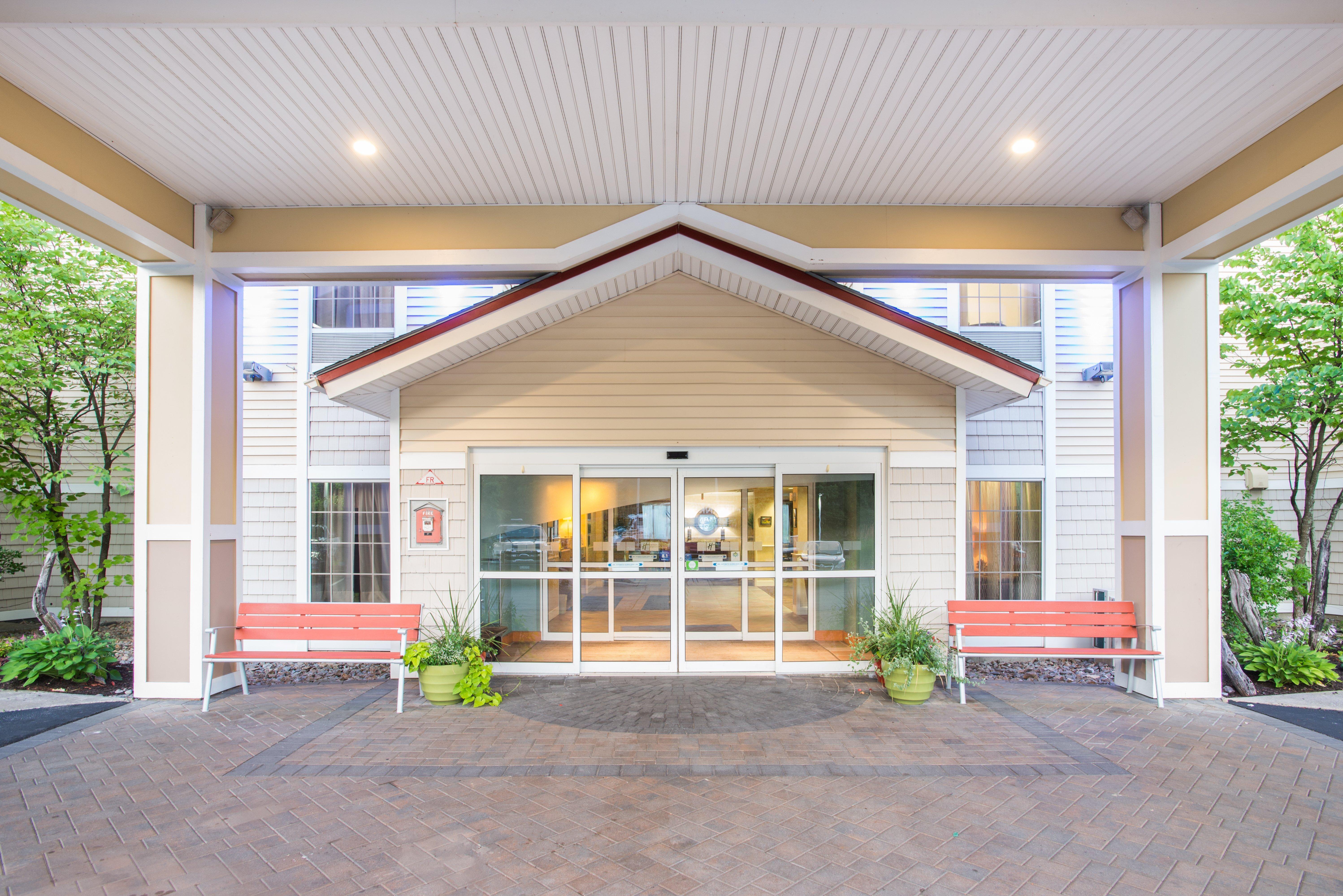 Holiday Inn Express Hotel & Suites Brattleboro By Ihg Exteriér fotografie