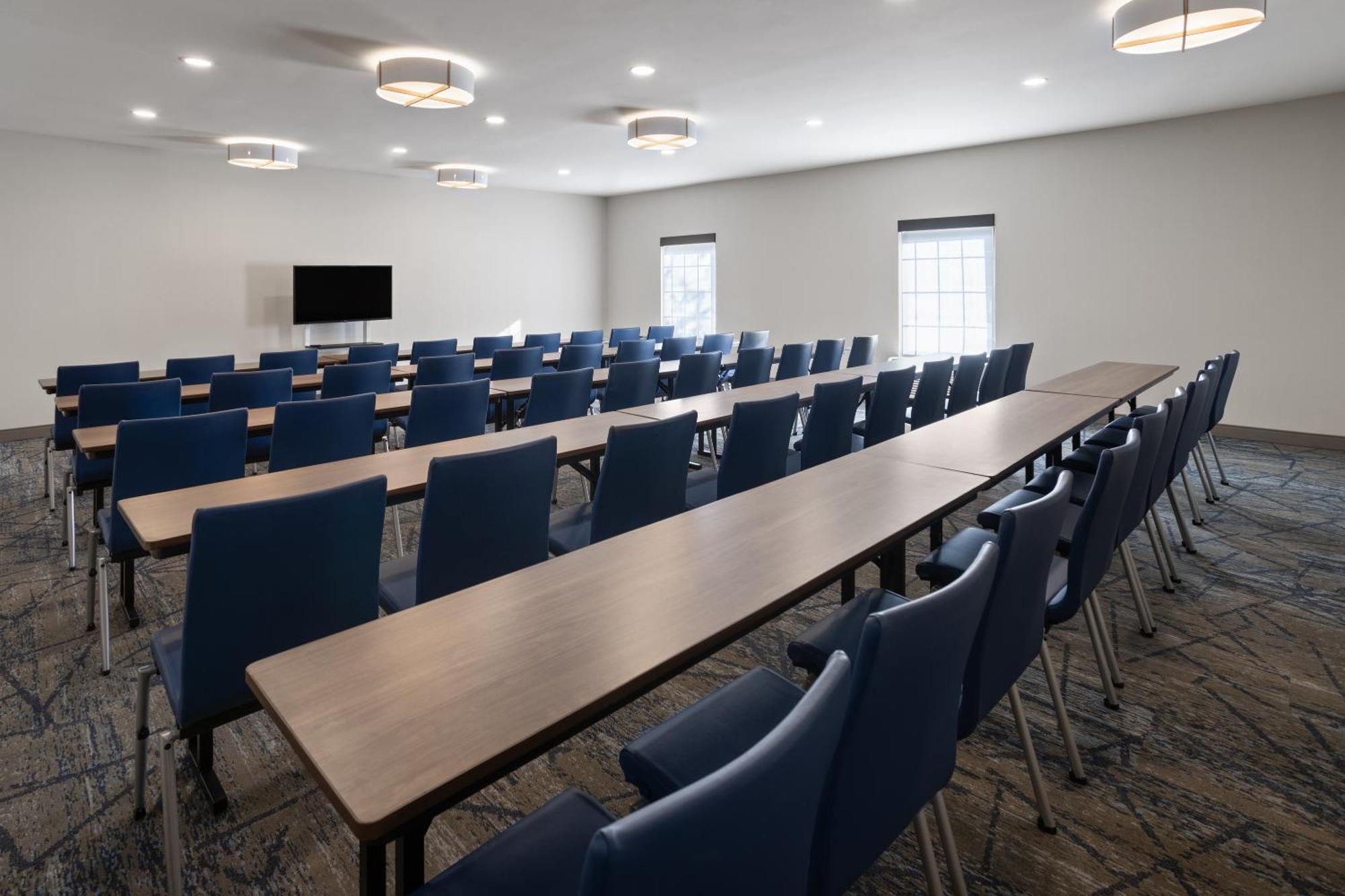 Holiday Inn Express Hotel & Suites Brattleboro By Ihg Exteriér fotografie