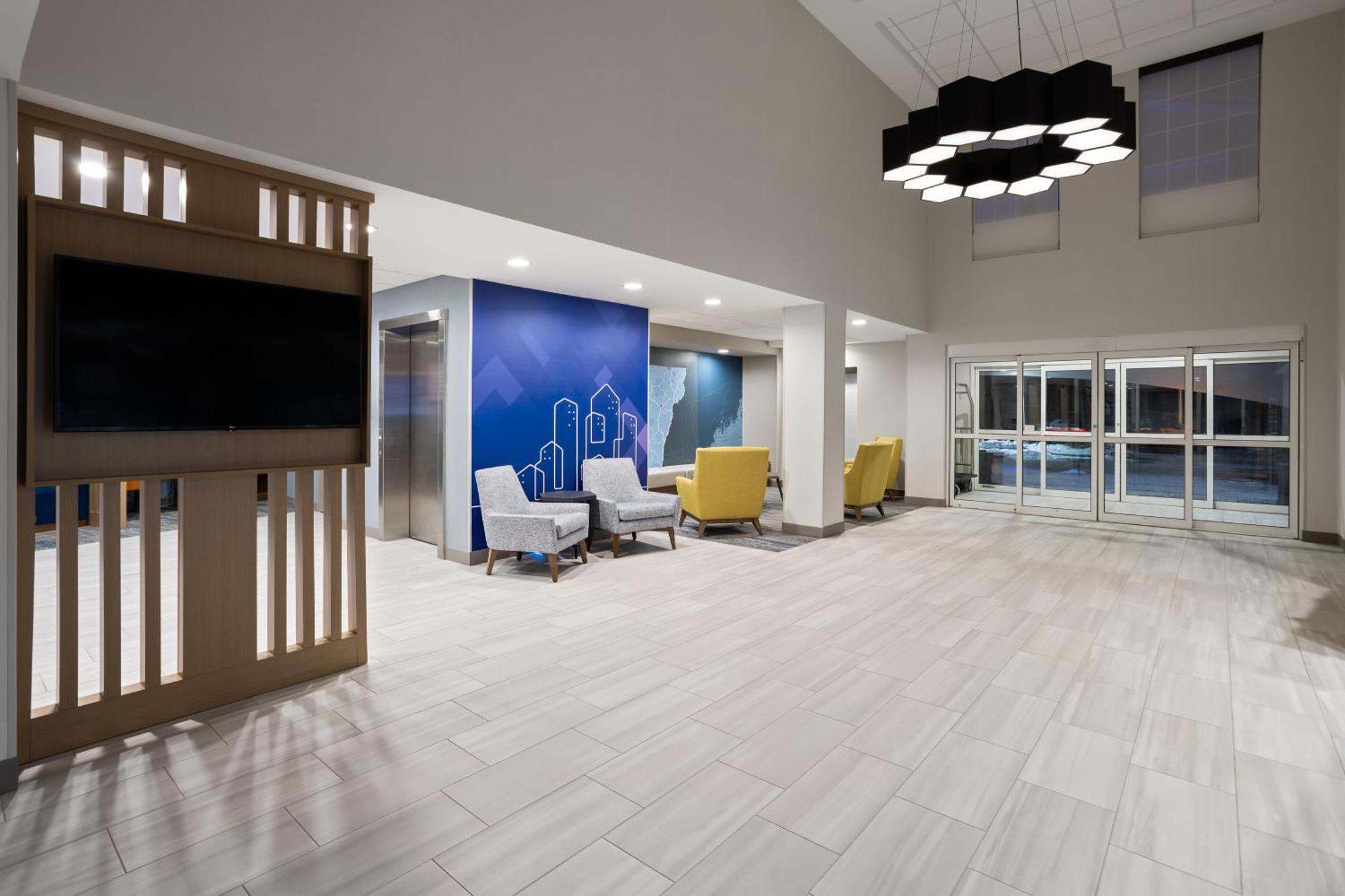 Holiday Inn Express Hotel & Suites Brattleboro By Ihg Exteriér fotografie