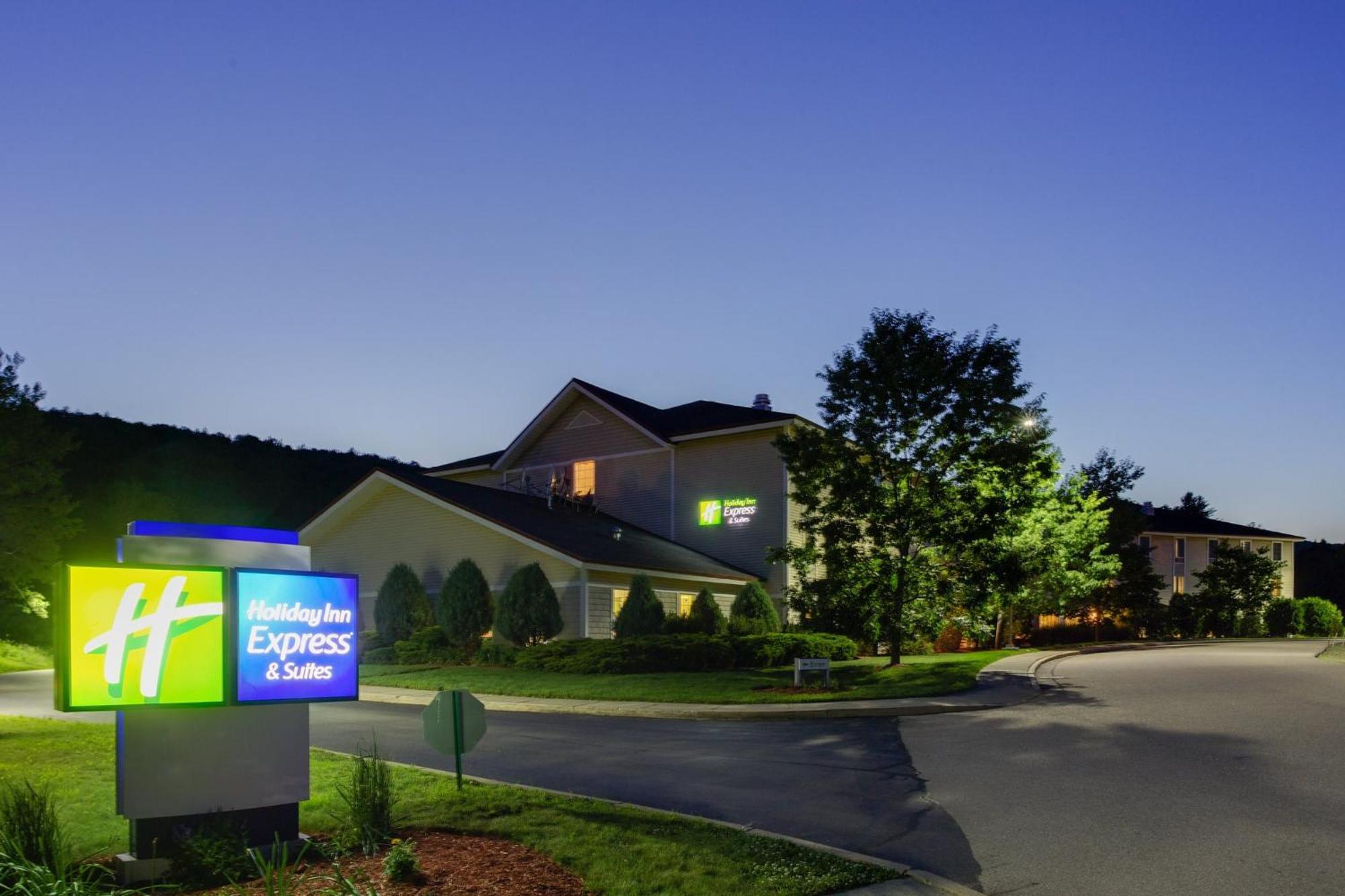 Holiday Inn Express Hotel & Suites Brattleboro By Ihg Exteriér fotografie