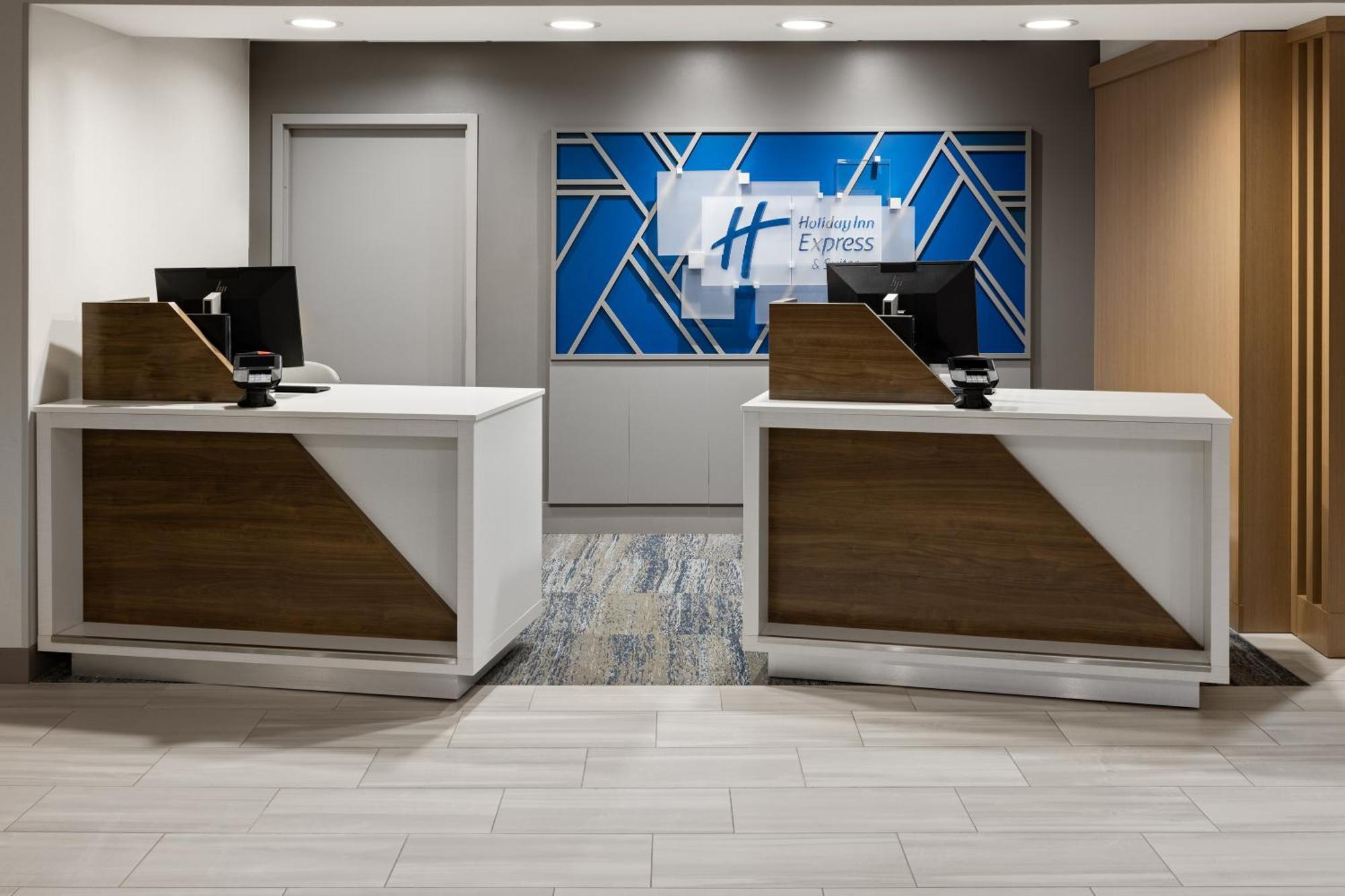 Holiday Inn Express Hotel & Suites Brattleboro By Ihg Exteriér fotografie