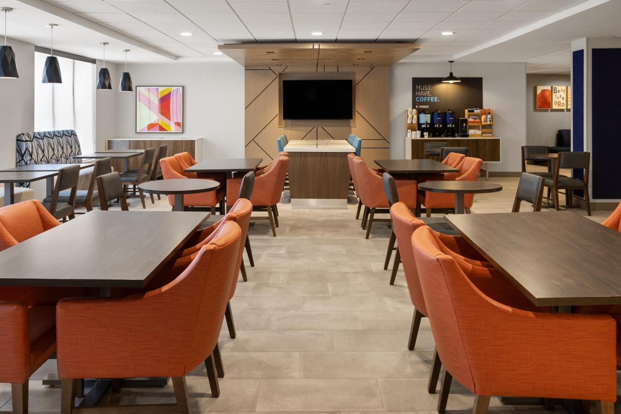 Holiday Inn Express Hotel & Suites Brattleboro By Ihg Exteriér fotografie