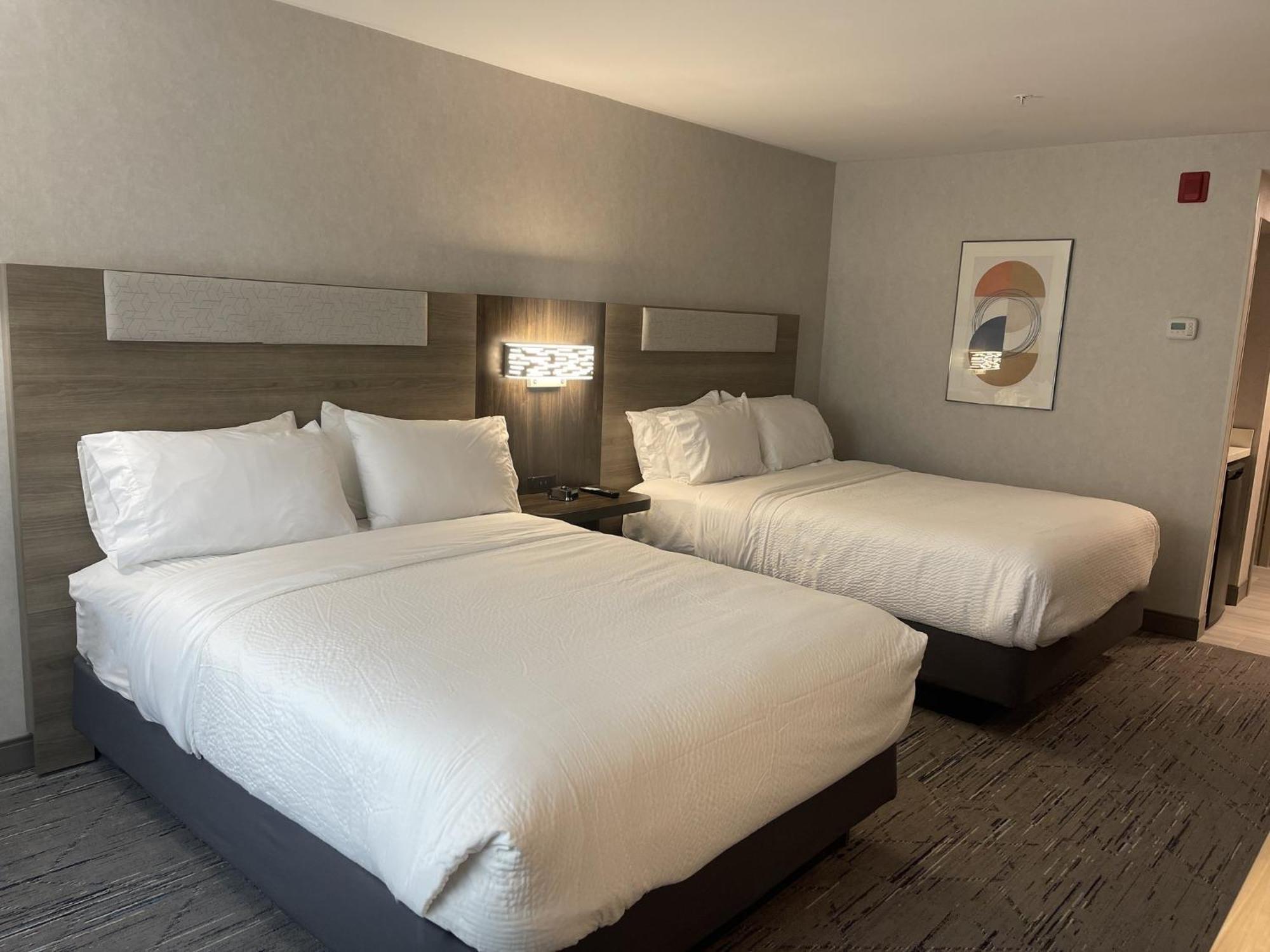 Holiday Inn Express Hotel & Suites Brattleboro By Ihg Exteriér fotografie