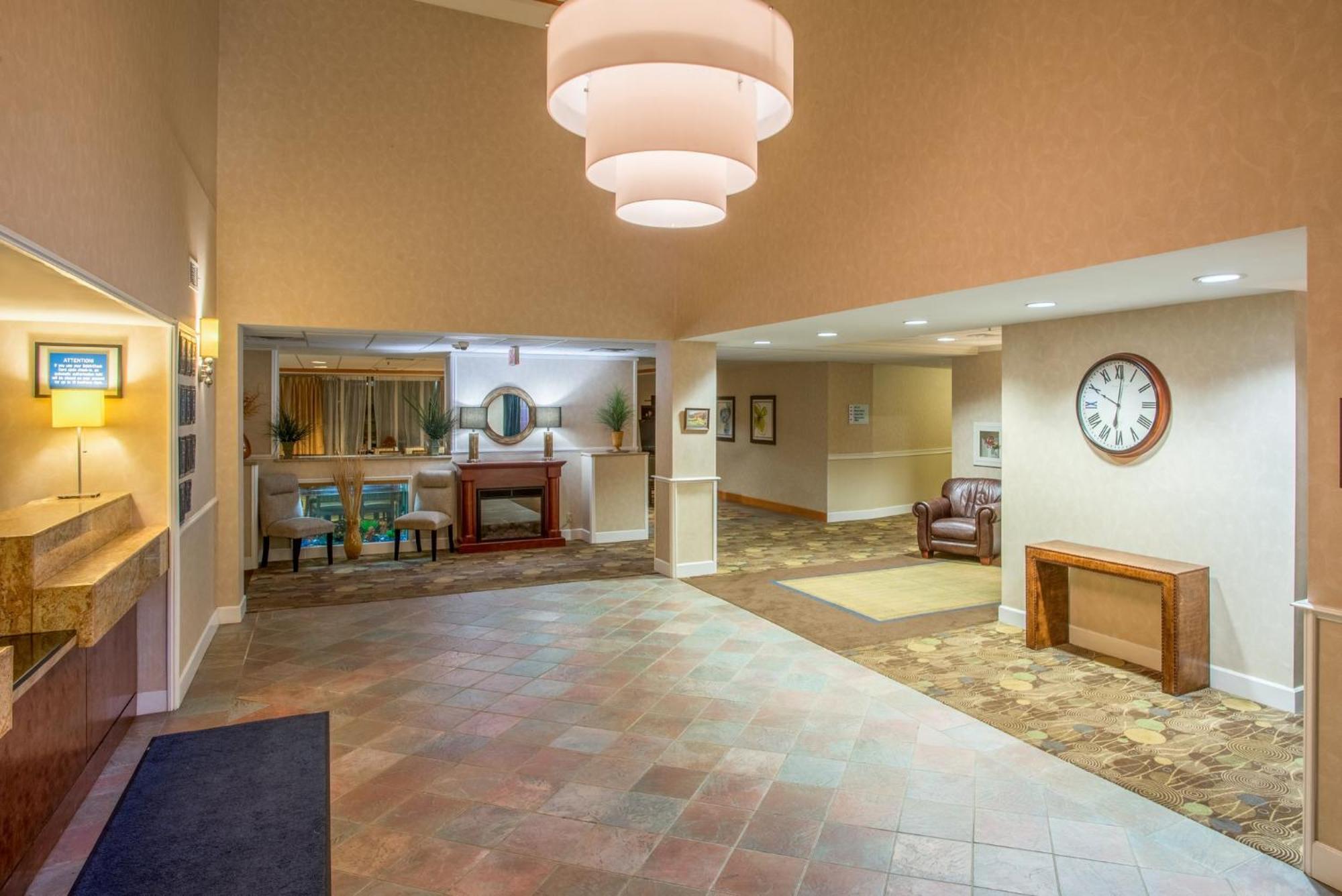 Holiday Inn Express Hotel & Suites Brattleboro By Ihg Exteriér fotografie