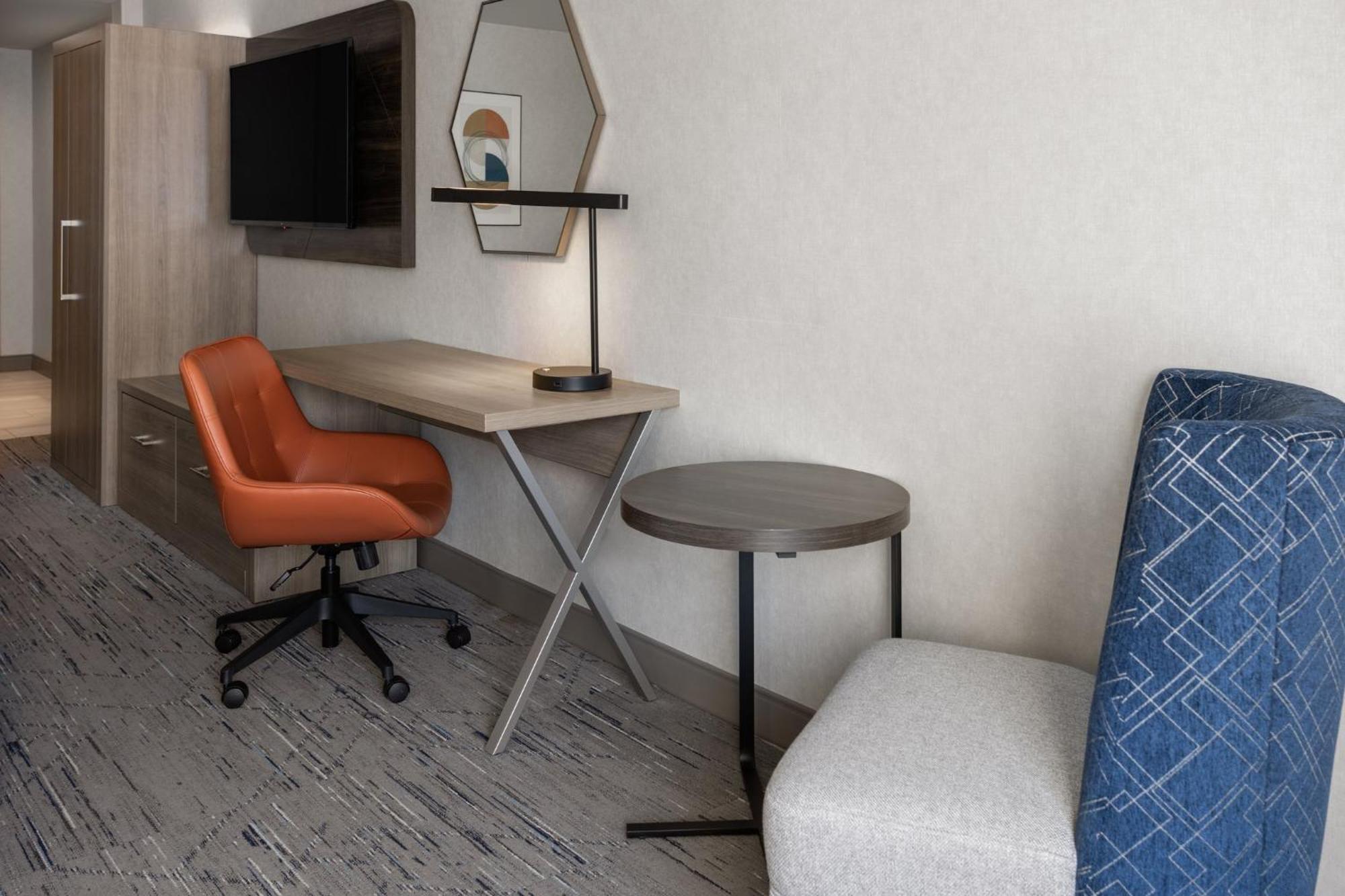 Holiday Inn Express Hotel & Suites Brattleboro By Ihg Exteriér fotografie