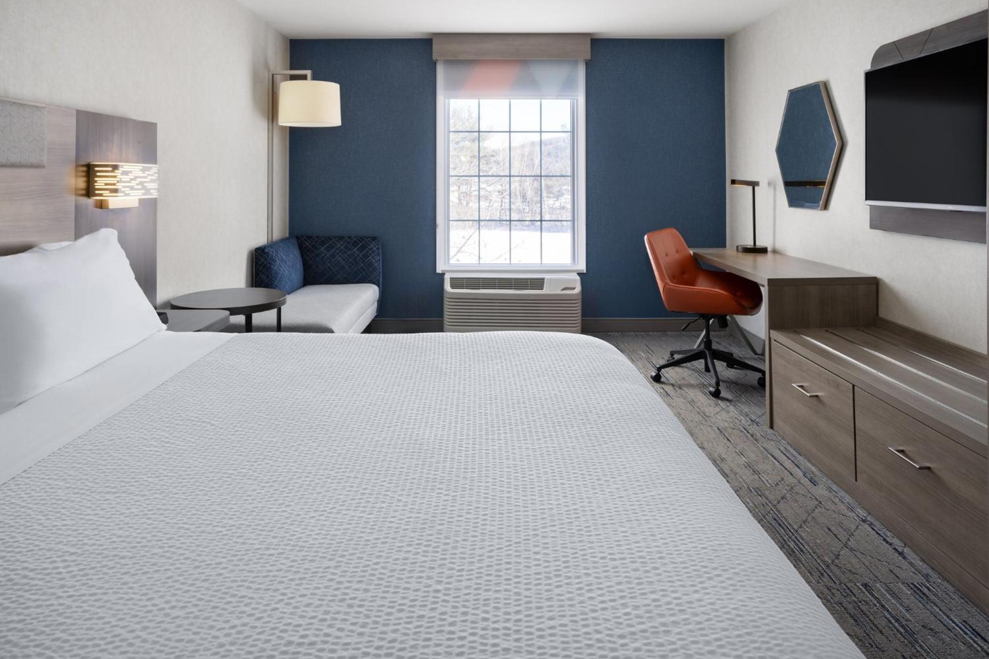 Holiday Inn Express Hotel & Suites Brattleboro By Ihg Exteriér fotografie